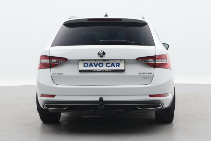 Škoda Superb 2,0 TDI DSG 4x4 Sportline