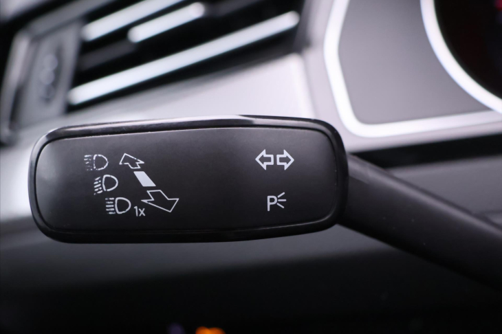 Volkswagen Passat 2,0 TDI 140kW DSG LED Alltrack