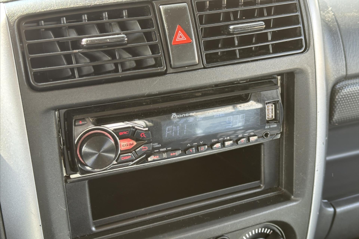 Suzuki Jimny 1.3 VVT 62kW 4X4 Style