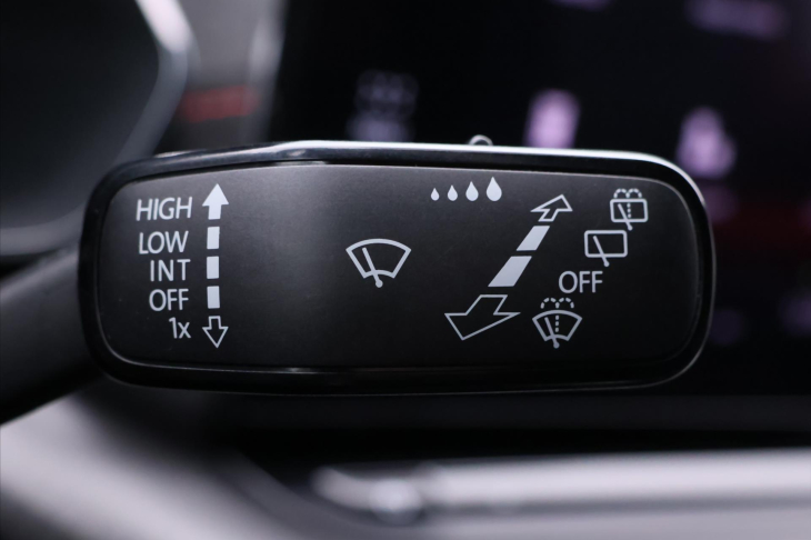 Škoda Octavia 2,0 TSI RS DSG 1.Maj CZ DPH