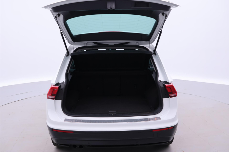 Volkswagen Tiguan 2,0 TDI 110kW DSG 4M DPH CZ