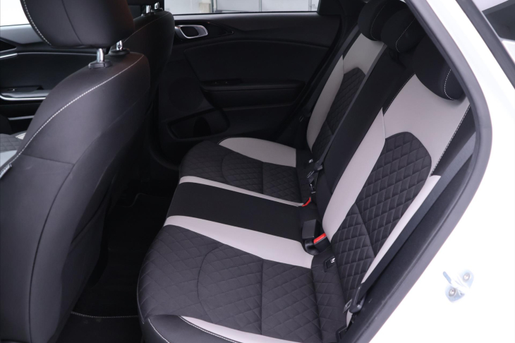 Kia ProCeed 1.6 CRDi 100kW GT-Line DCT CZ