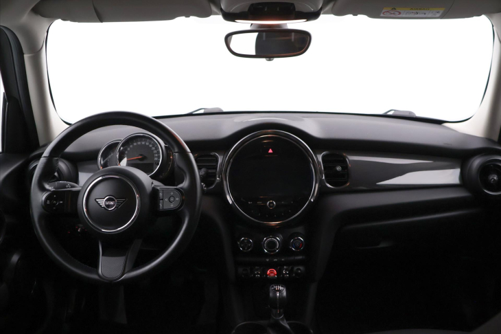 Mini Cooper 1,5 100kW LED CZ 1.Maj. DPH