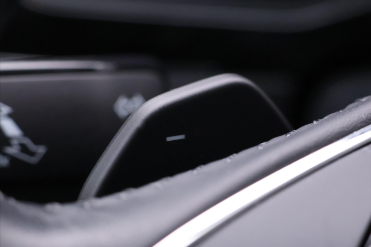 Škoda Superb 2,0 TSI 140 kW L&K DSG DPH CZ