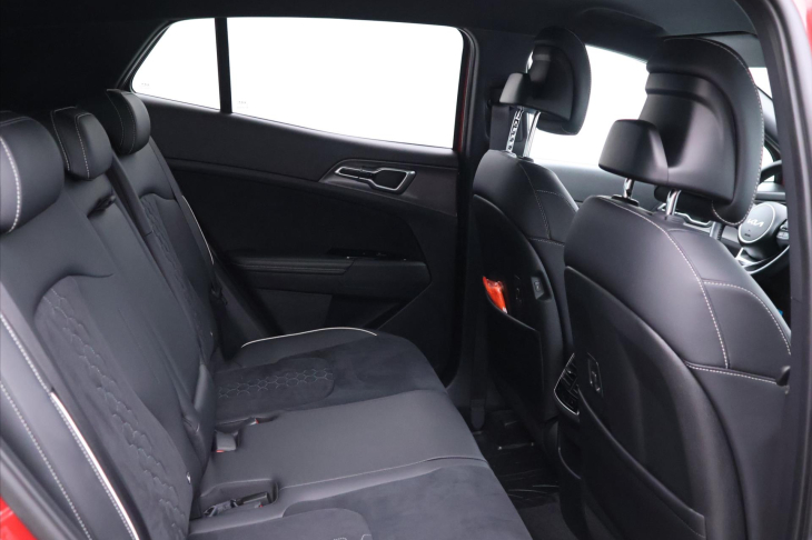 Kia Sportage 1,6 T-GDi 132kW GT Line DPH