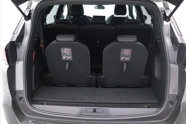 Peugeot 5008 1,5 HDi 130k Aut CZ 7-Míst DPH
