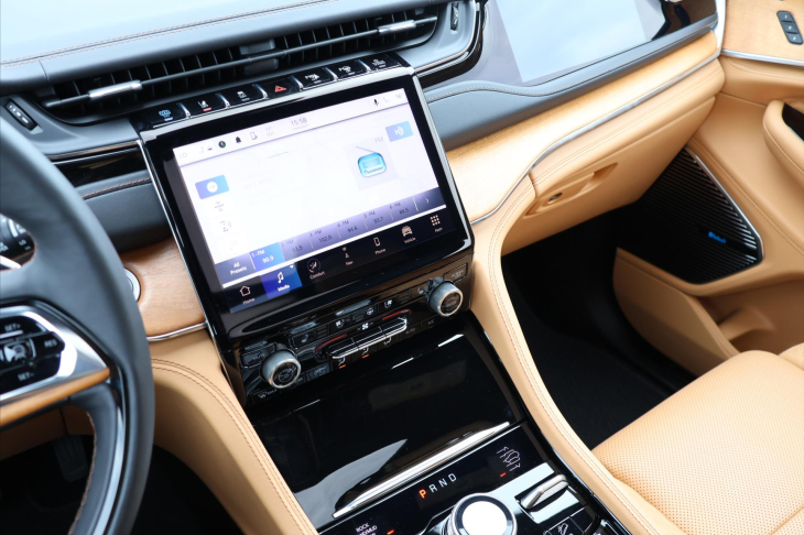 Jeep Grand Cherokee 2,0 4xe Summit Plug-In CZ DPH