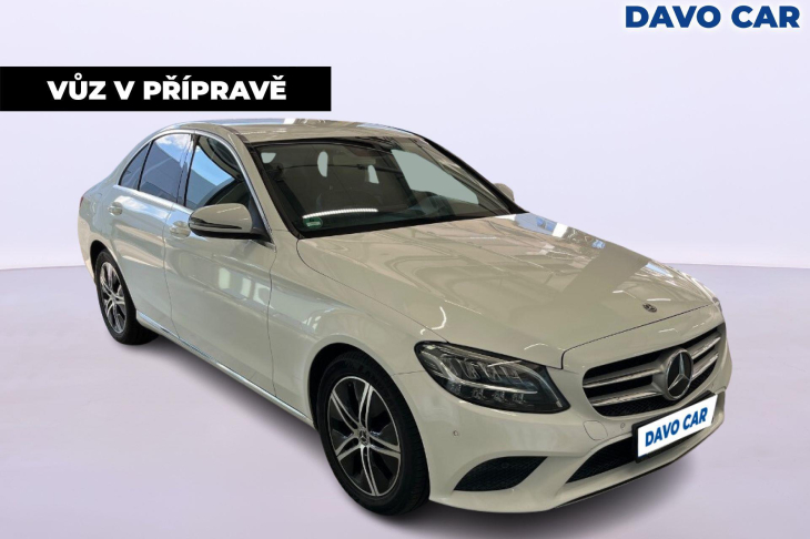 Mercedes-Benz Třídy C 1,6 C180 115 kW Full LED