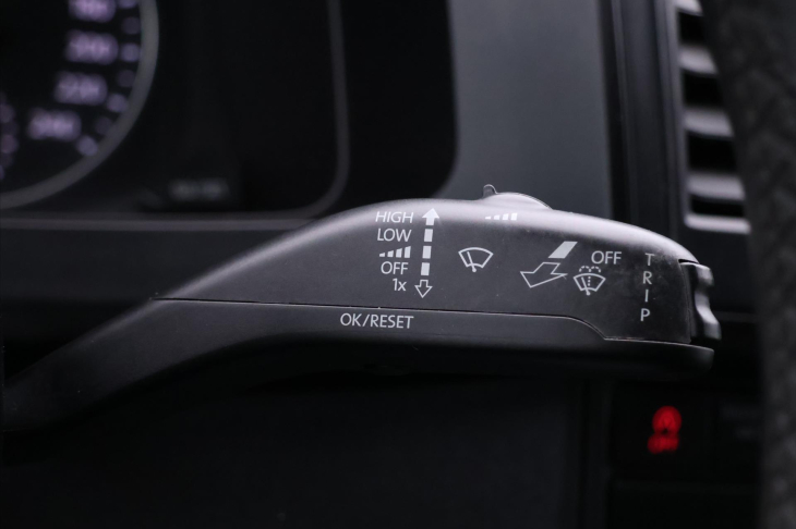 Volkswagen Transporter 2,0 TDI 110kW CZ 1.Maj LED DPH