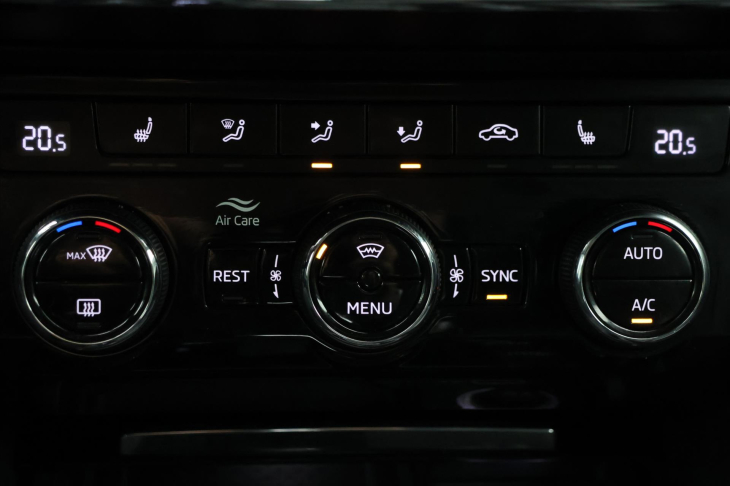 Škoda Superb 2,0 TDI 140kW DSG 4x4 L&K DPH