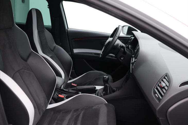 Seat Leon 2.0 TSI 206kW Aut.klima CZ Cupra