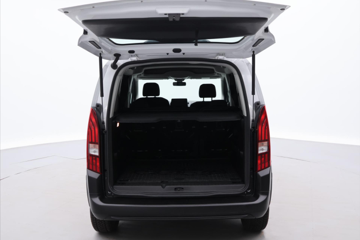 Peugeot Rifter 1,5 HDI Active CZ 1.Maj DPH