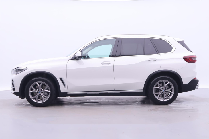 BMW X5 3,0 210kW XDrive30d CZ DPH