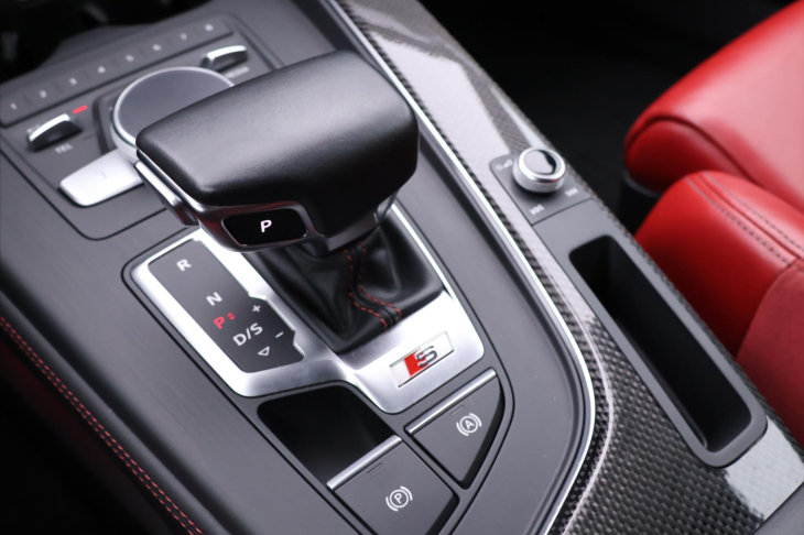 Audi S5 3,0 TFSI 260kW Quattro S-line