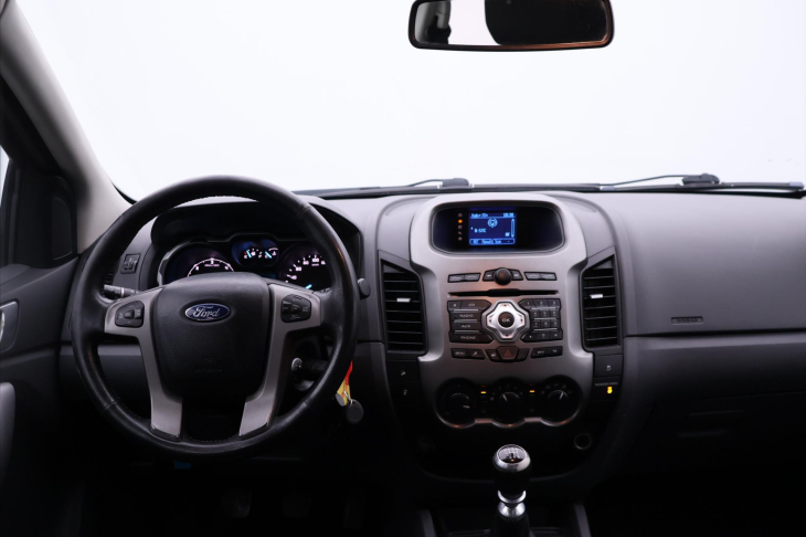 Ford Ranger 2,2 TDCi 110kW 4x4 CZ Tažné