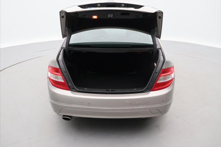 Mercedes-Benz Třídy C 2,2 220CDI 125kW  Elegance