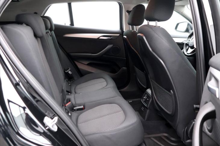 BMW X2 1,5 18i 100kW sDrive CZ