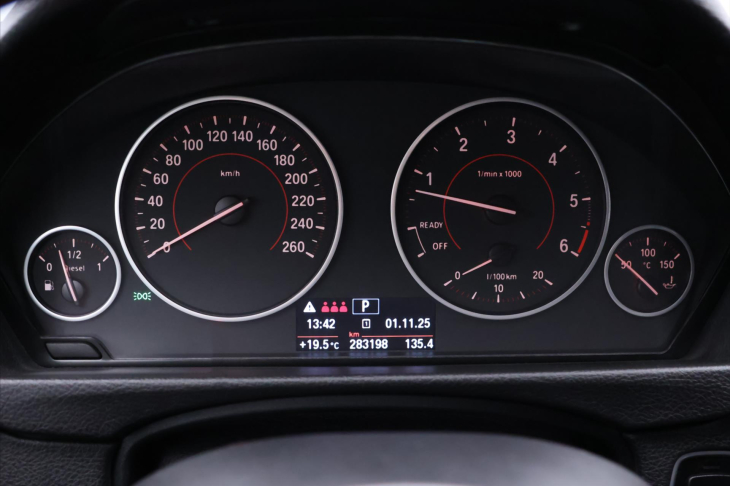 BMW Řada 3 3,0 335dA xDrive Sport CZ DPH