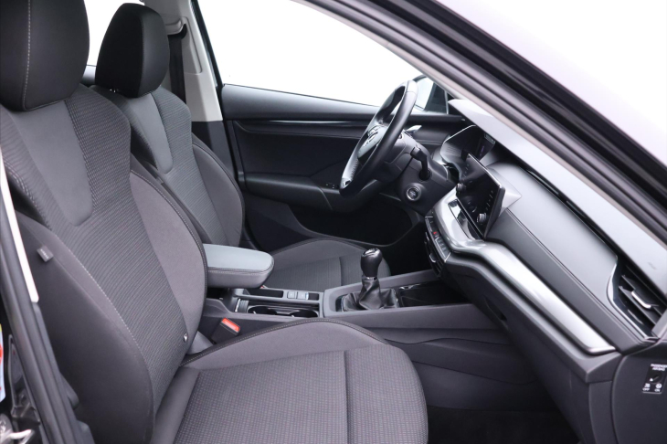 Škoda Octavia 2,0 TDI 85kW Ambition CZ DPH