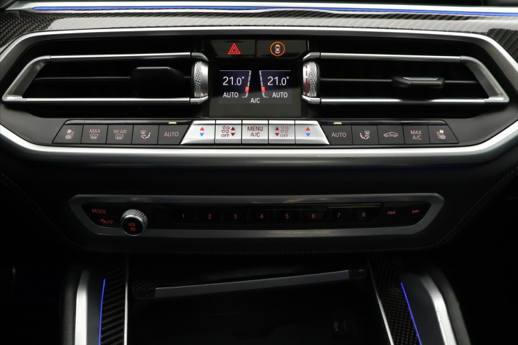 BMW X6 3,0 294kW M50d M-Paket DPH