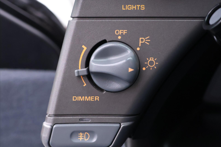 Chevrolet Corvette 5,7 TPI V8 208 kW DPH