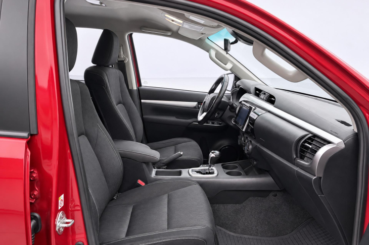 Toyota Hilux 2,4 D-4D 110kW 4x4 Aut. CZ DPH