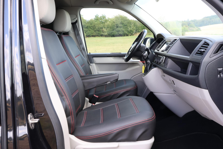 Volkswagen Caravelle 2,0 TDI 150kW DSG 8Míst Comfort