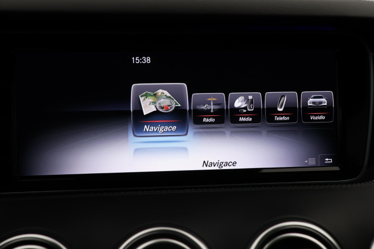 Mercedes-Benz Třídy S 5,5 S 63 4x4 AMG Coupe