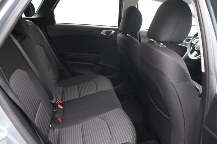 Kia Ceed 1,5 T-GDI 117kW DPH CZ