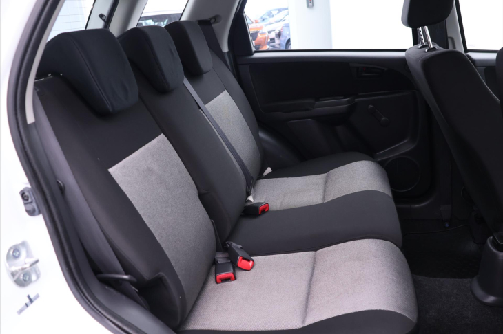 Fiat Sedici 1,6 i 88kW 4x4 88kW AC