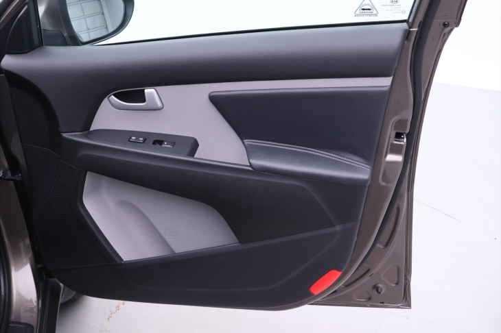 Kia Sportage 1,6 GDI 99kW CZ Kůže Xenon