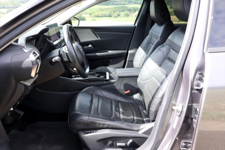Citroën C5 X 1,6 PT 180k CZ Exclusive DPH