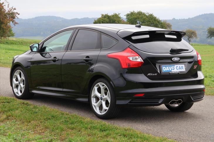 Ford Focus 2,0 Ecoboost 183kW 54tis.Km ST