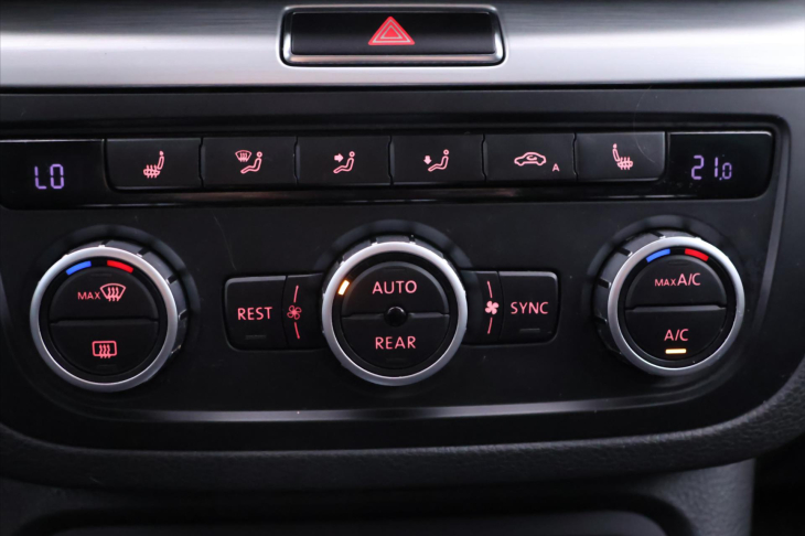 Volkswagen Sharan 2,0 TDI 130kW DSG CZ Highline