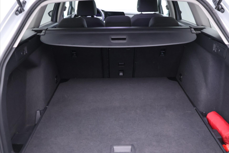 Volkswagen Golf 1,5 TSI EVO 110kW mHEV Life DSG