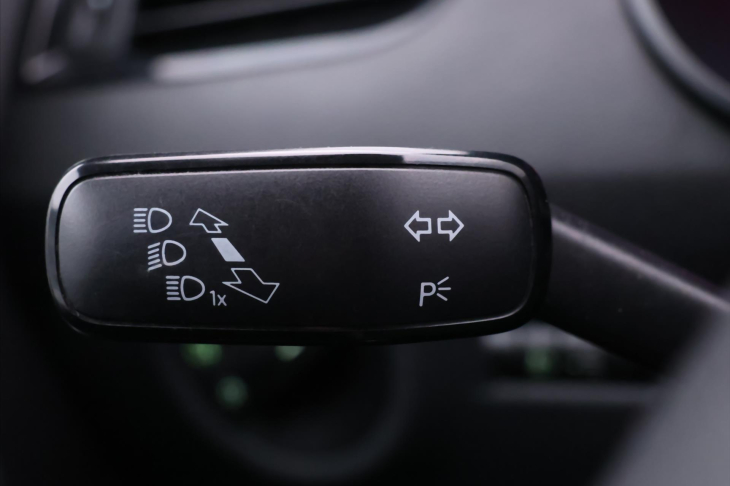 Škoda Octavia 1,2 TSI 77KW Klima Navigace