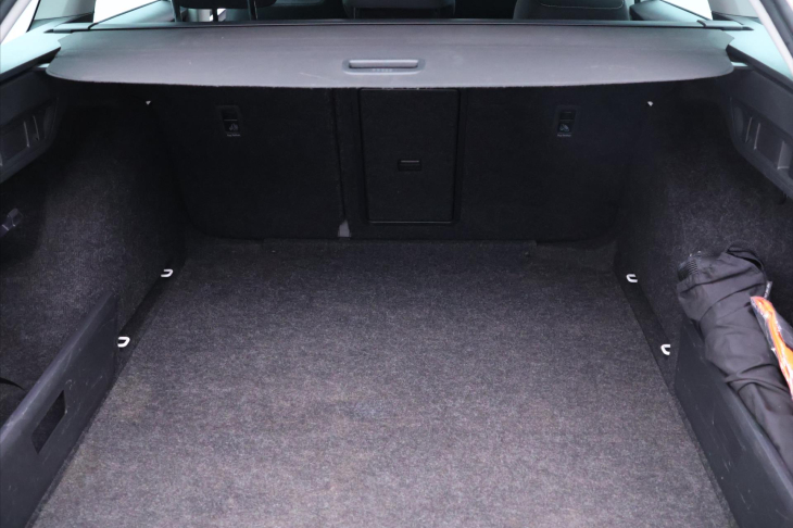 Škoda Octavia 2,0 TDI DSG Style Matrix DPH