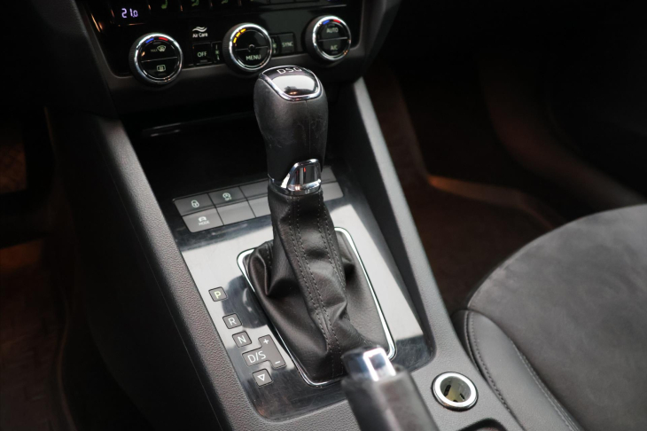 Škoda Octavia 2.0 TDI 110kW DSG L&K CZ DPH