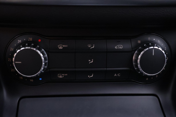Mercedes-Benz CLA 1,5 180d Automat CZ Tempomat