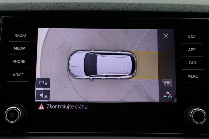 Škoda Karoq 2,0 TDI DSG Style Matrix DPH