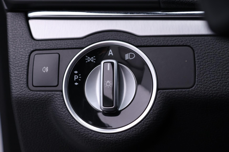 Mercedes-Benz Třídy E 3,0 350CDI 170kW Aut. Elegance