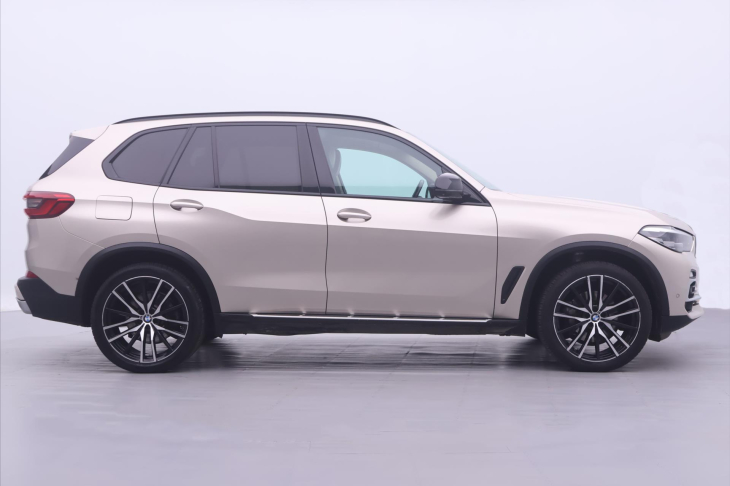 BMW X5 3,0 30d 195kW xD CZ Individual
