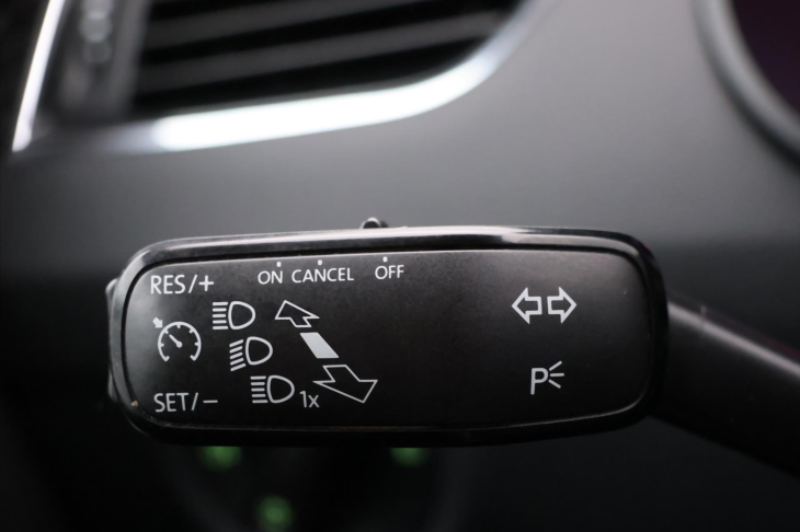 Škoda Octavia 1,6 TDI CZ Style LED Kessy