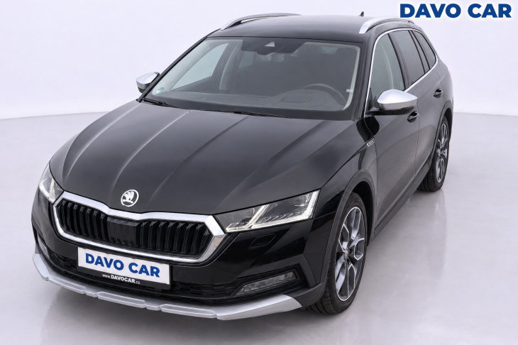 Škoda Octavia 2.0 TSI 140kW DSG Scout DPH