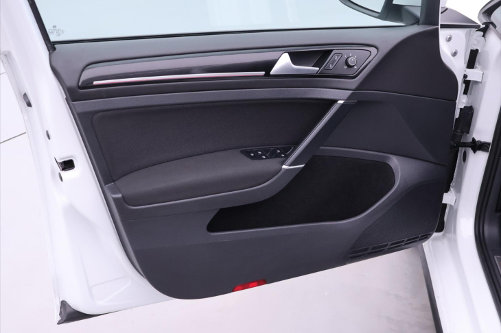 Volkswagen Golf 2,0 GTI 169kW Performance