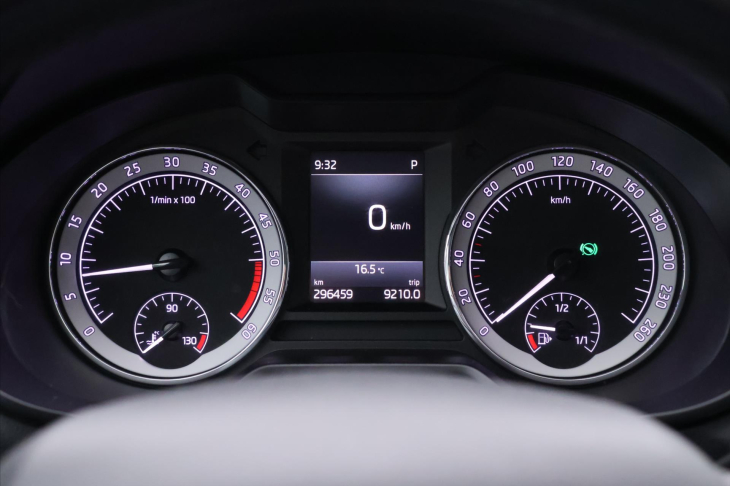 Škoda Octavia 2,0 TDI DSG 4x4 CZ Style DPH