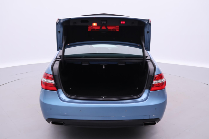 Mercedes-Benz Třídy E 3,0 350 CDI 4MATIC 195kW AT