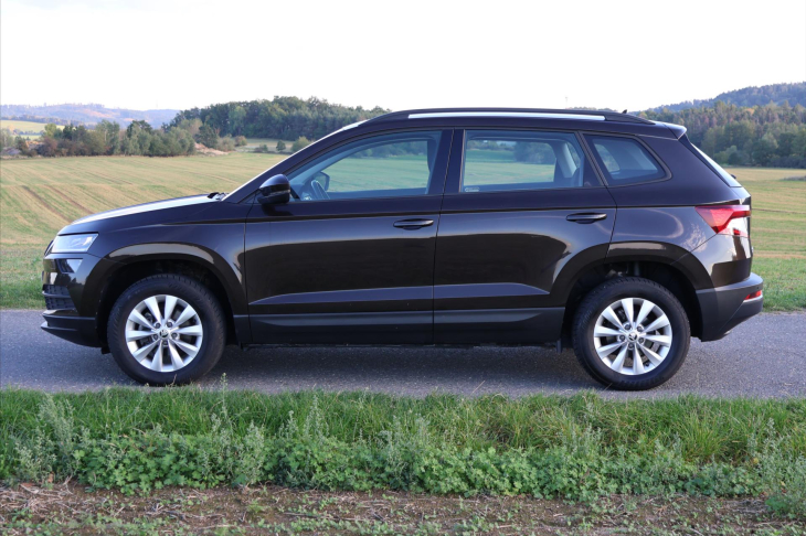 Škoda Karoq 1,5 TSI DSG Ambition LED CZ