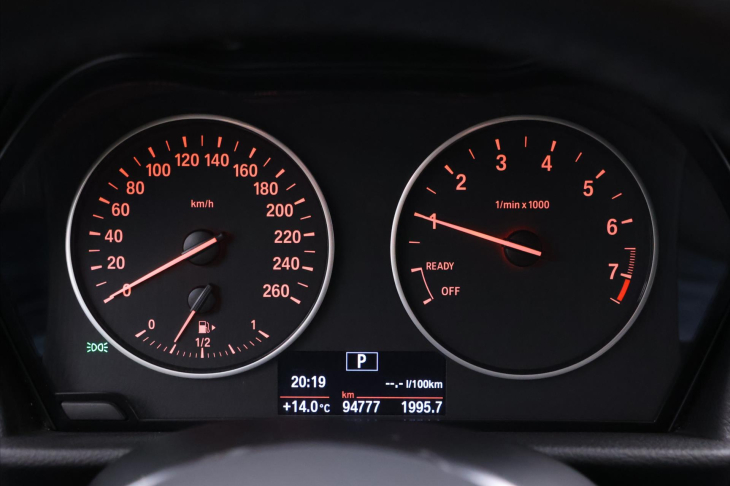 BMW Řada 2 1,5 218i 100kW Automat CZ LED
