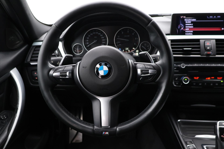 BMW Řada 3 3,0 330d xDrive 190kW M-paket